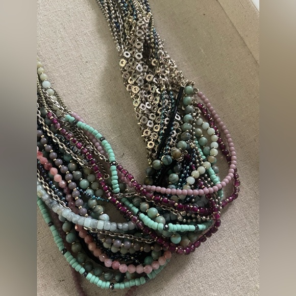 Mae Statement Necklace - Picture 6 of 6